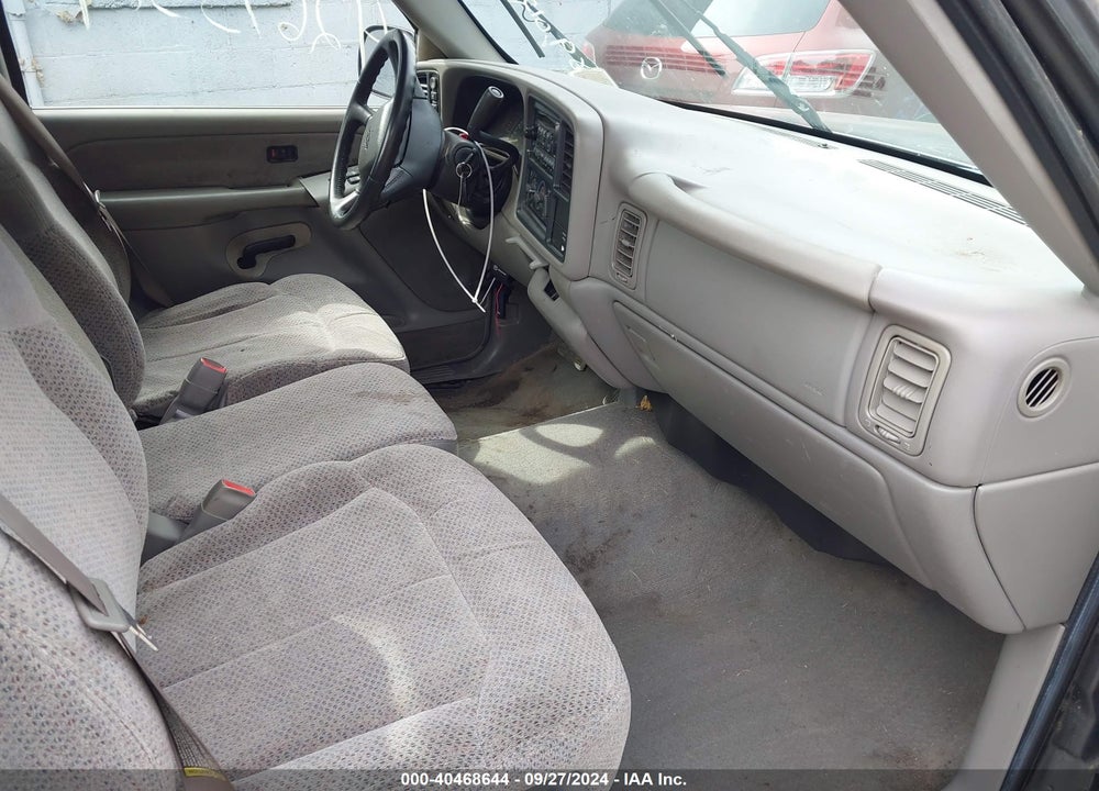 1999 CHEVROLET SILVERADO K1500 VIN: 1GCEK14T8XE123987