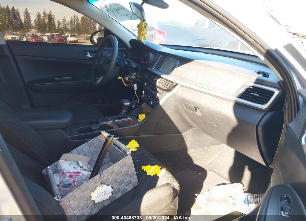 2019 KIA OPTIMA LX VIN: 5XXGT4L34KG342541