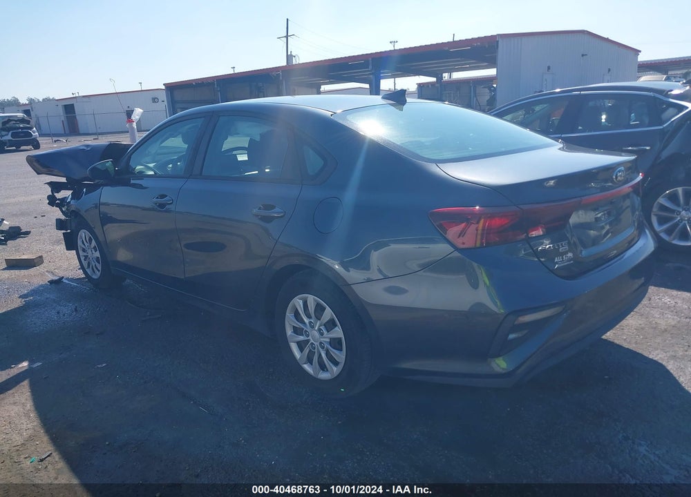 2019 KIA FORTE FE VIN: 3KPF24AD0KE105385