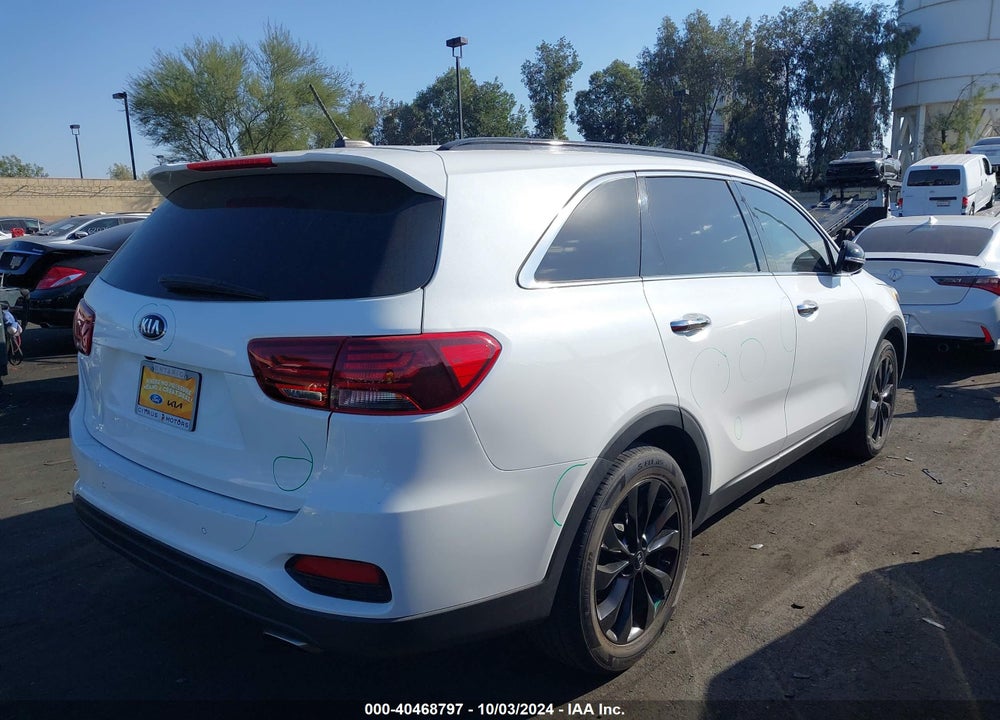2019 KIA SORENTO 3.3L S VIN: 5XYPG4A56KG596370
