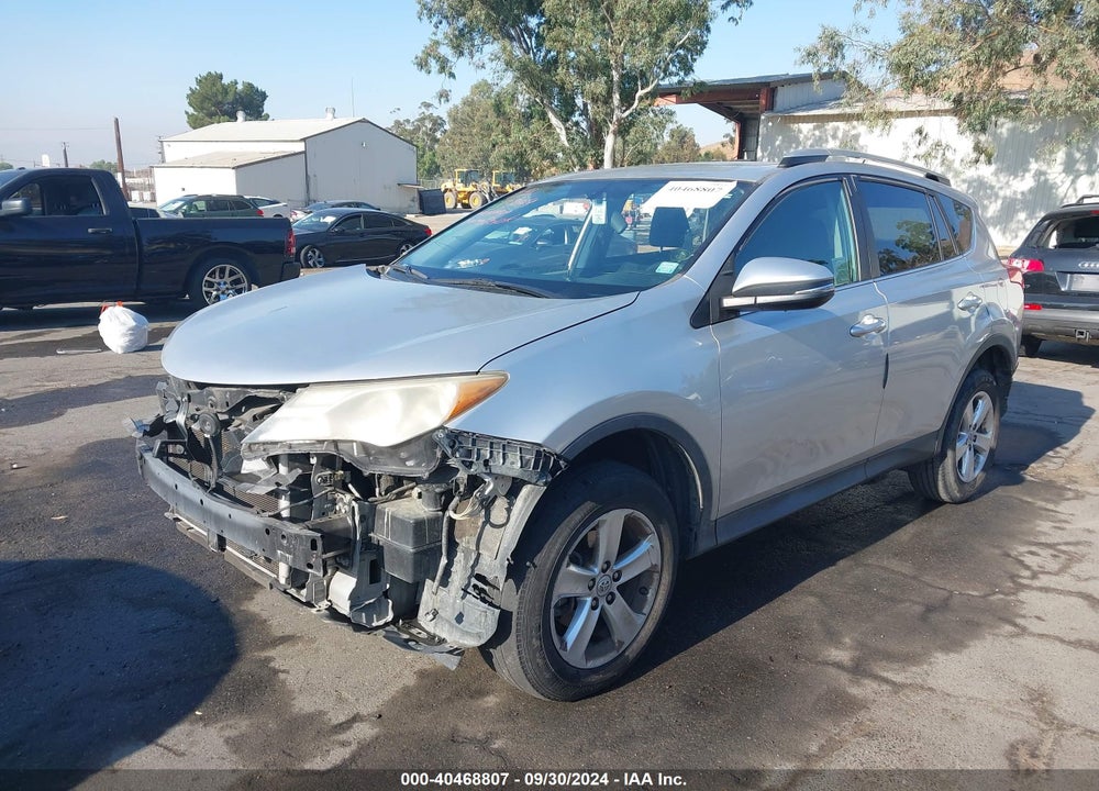2013 TOYOTA RAV4 XLE VIN: 2T3WFREV0DW010143