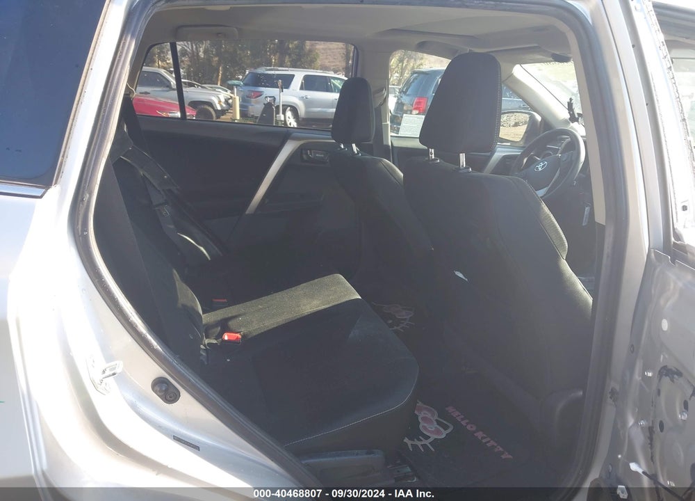 2013 TOYOTA RAV4 XLE VIN: 2T3WFREV0DW010143