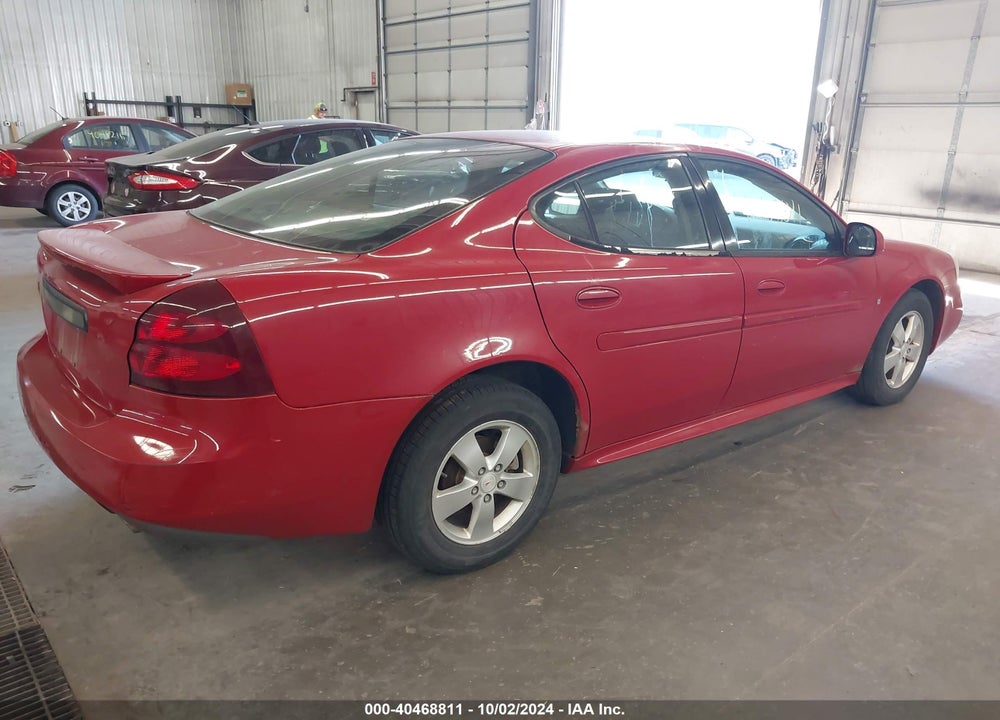 2008 PONTIAC GRAND PRIX VIN: 2G2WP552781122873