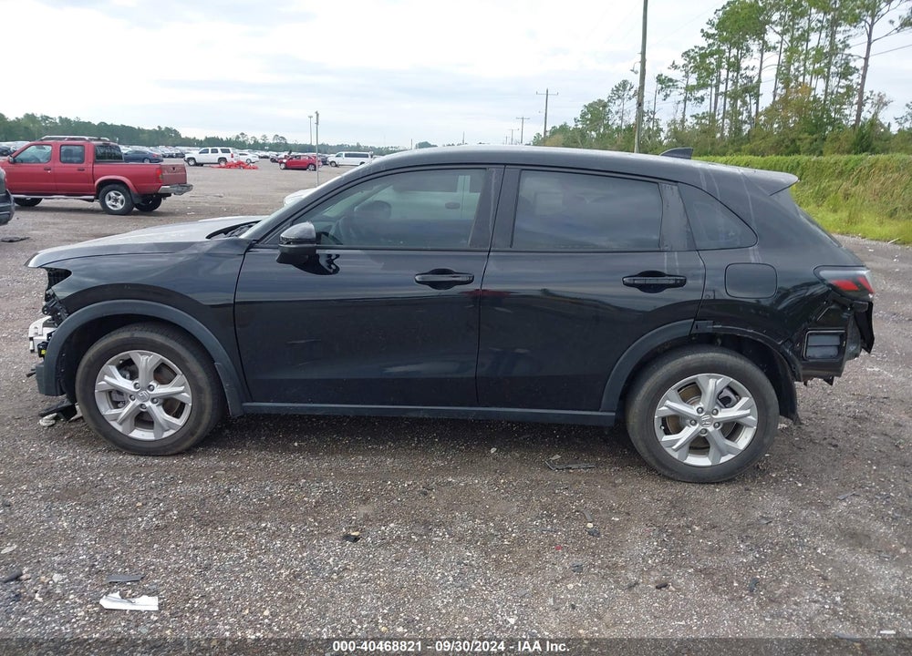 2023 HONDA HR-V 2WD LX VIN: 3CZRZ1H32PM722928
