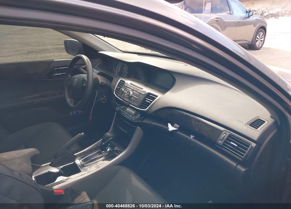 2017 HONDA ACCORD LX VIN: 1HGCR2F39HA304760