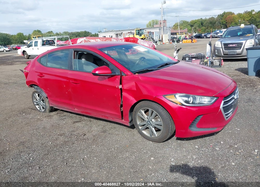 2018 HYUNDAI ELANTRA SEL VIN: 5NPD84LF5JH318198
