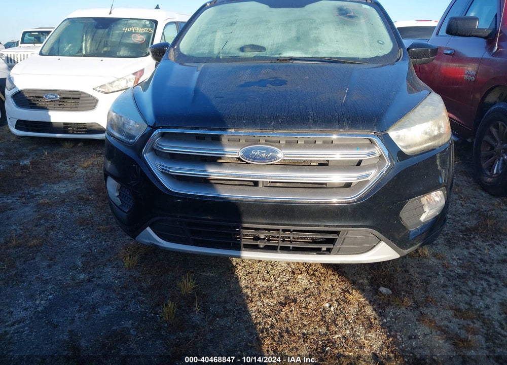 2017 FORD ESCAPE SE VIN: 1FMCU0G9XHUC81522