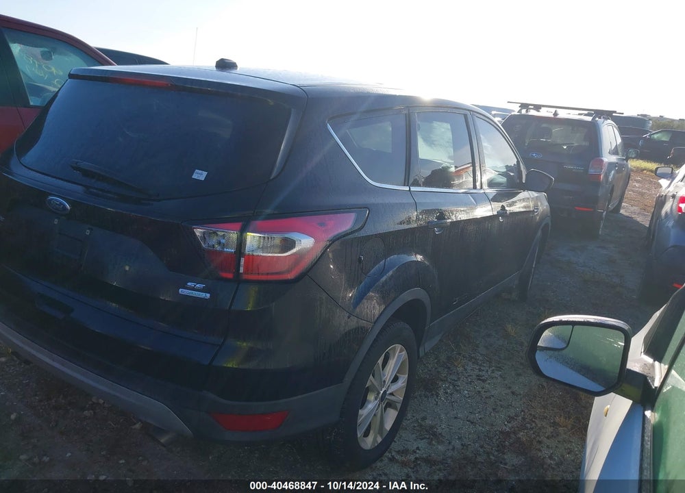 2017 FORD ESCAPE SE VIN: 1FMCU0G9XHUC81522