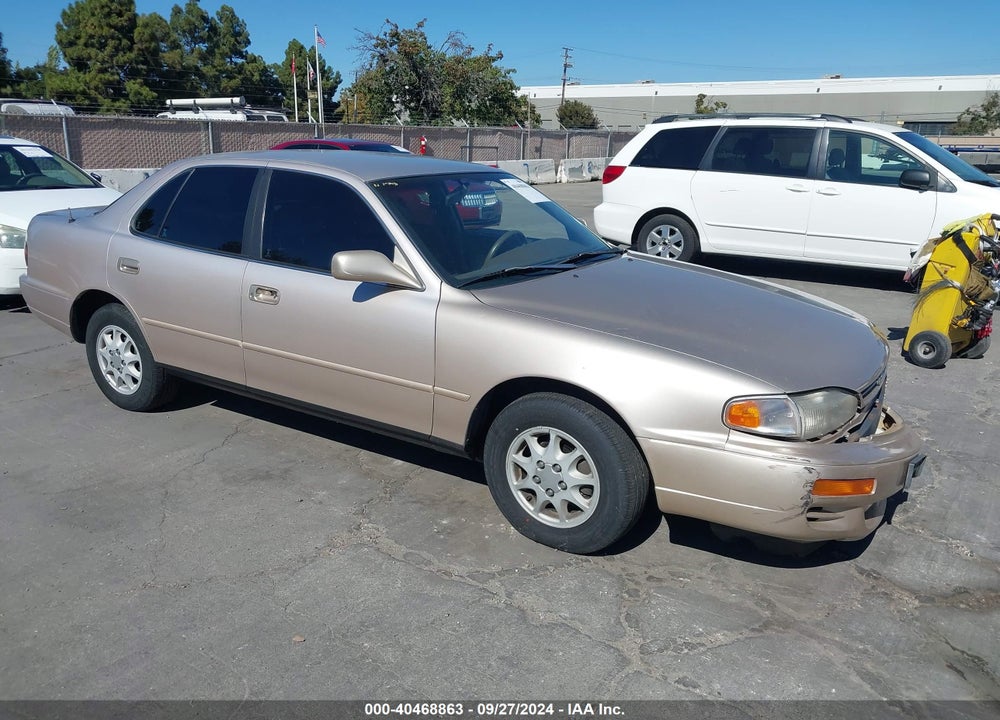 1996 TOYOTA CAMRY DX/LE/XLE VIN: 4T1BG12K7TU751937