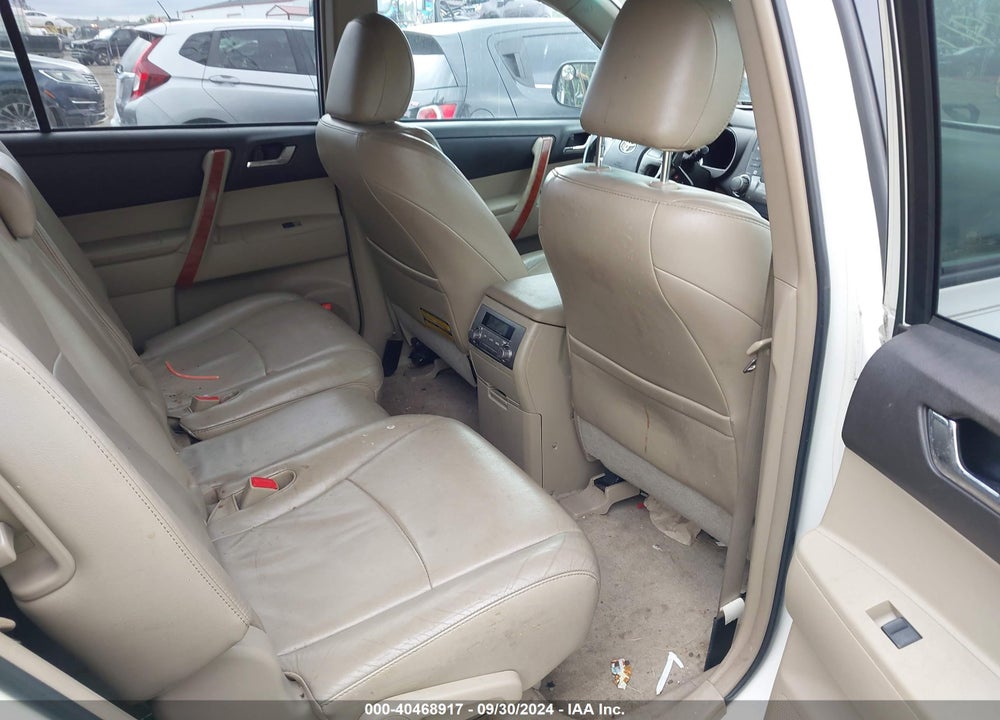 2010 TOYOTA HIGHLANDER LIMITED V6 VIN: 5TDDK3EH5AS037362