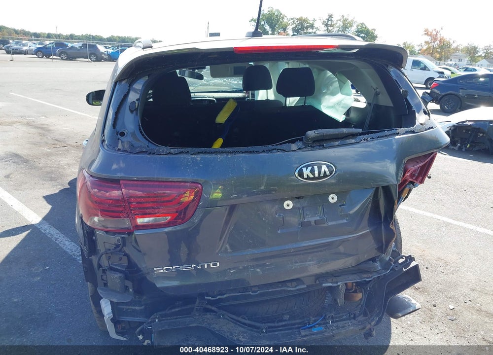 2020 KIA SORENTO 3.3L S VIN: 5XYPGDA5XLG680855
