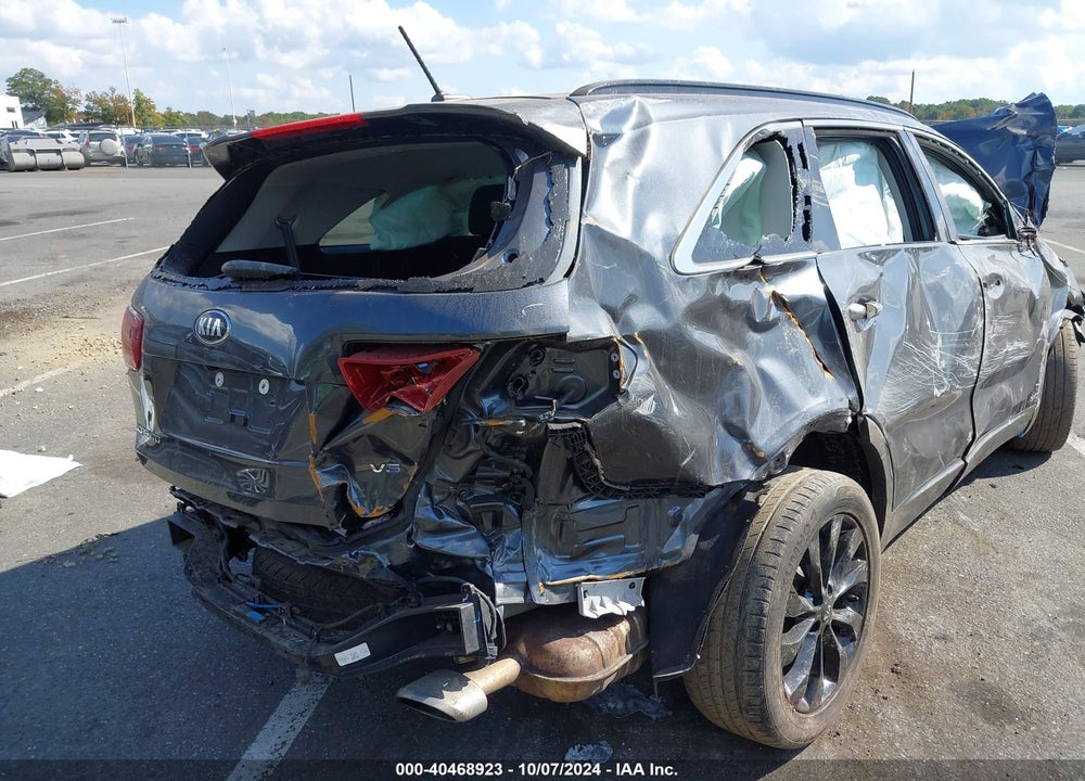 2020 KIA SORENTO 3.3L S VIN: 5XYPGDA5XLG680855