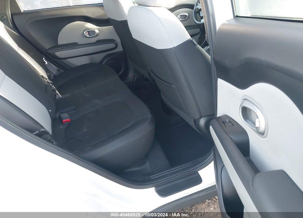 2014 KIA SOUL VIN: KNDJN2A20E7035590