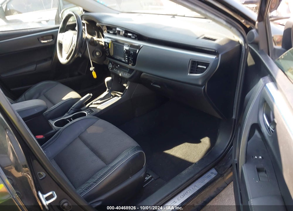 2015 TOYOTA COROLLA S PLUS VIN: 5YFBURHE2FP267186