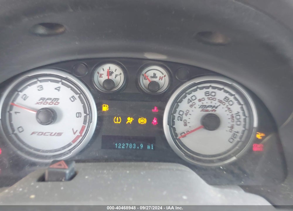 2011 FORD FOCUS SEL VIN: 1FAHP3HNXBW119289