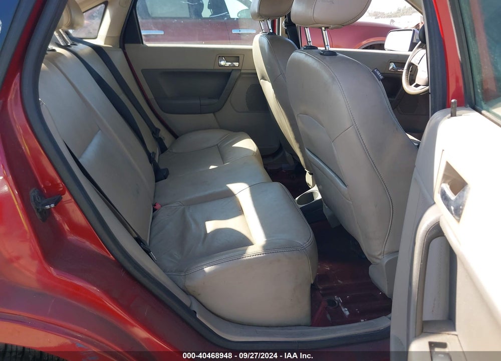 2011 FORD FOCUS SEL VIN: 1FAHP3HNXBW119289