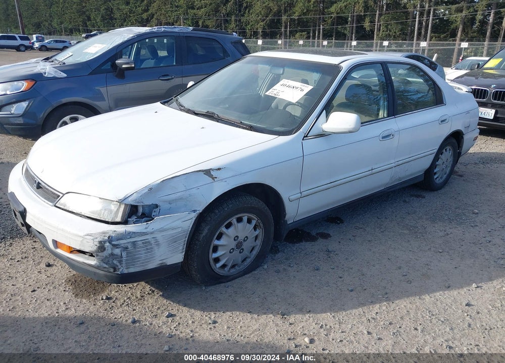 1996 HONDA ACCORD EX/EX-R VIN: 1HGCD5659TA190284