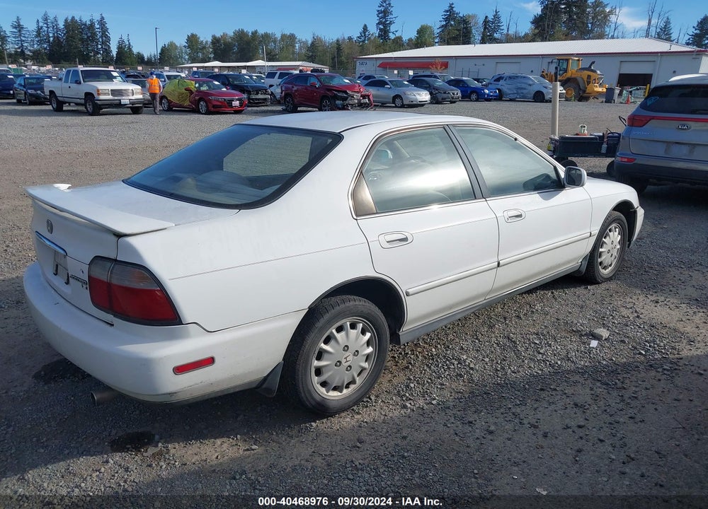 1996 HONDA ACCORD EX/EX-R VIN: 1HGCD5659TA190284