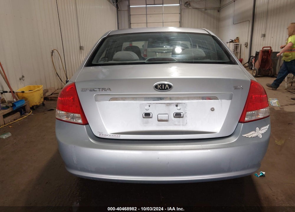 2007 KIA SPECTRA EX VIN: KNAFE121475437050