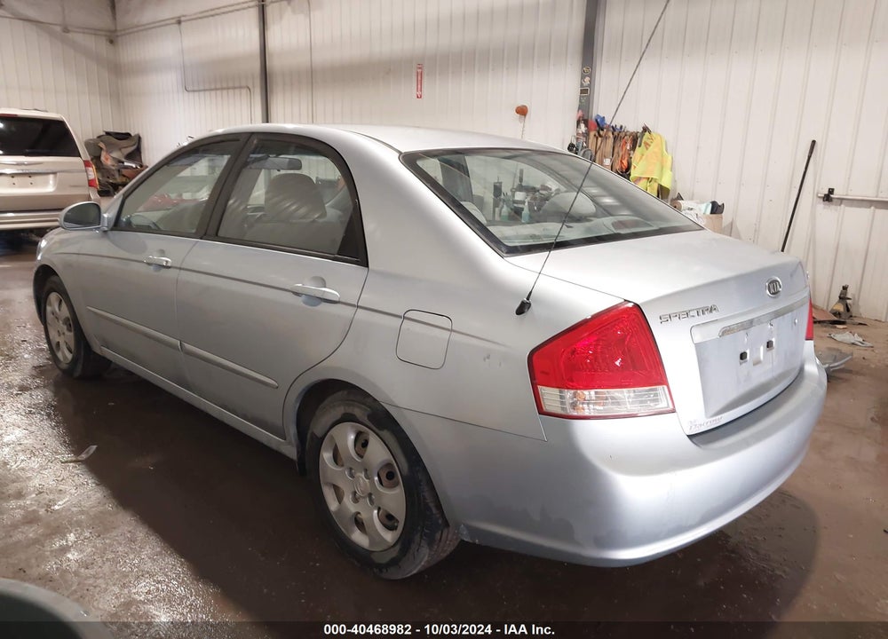 2007 KIA SPECTRA EX VIN: KNAFE121475437050