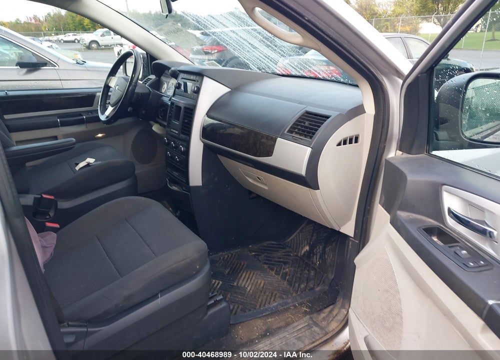2010 DODGE GRAND CARAVAN SXT VIN: 2D4RN5D18AR316961