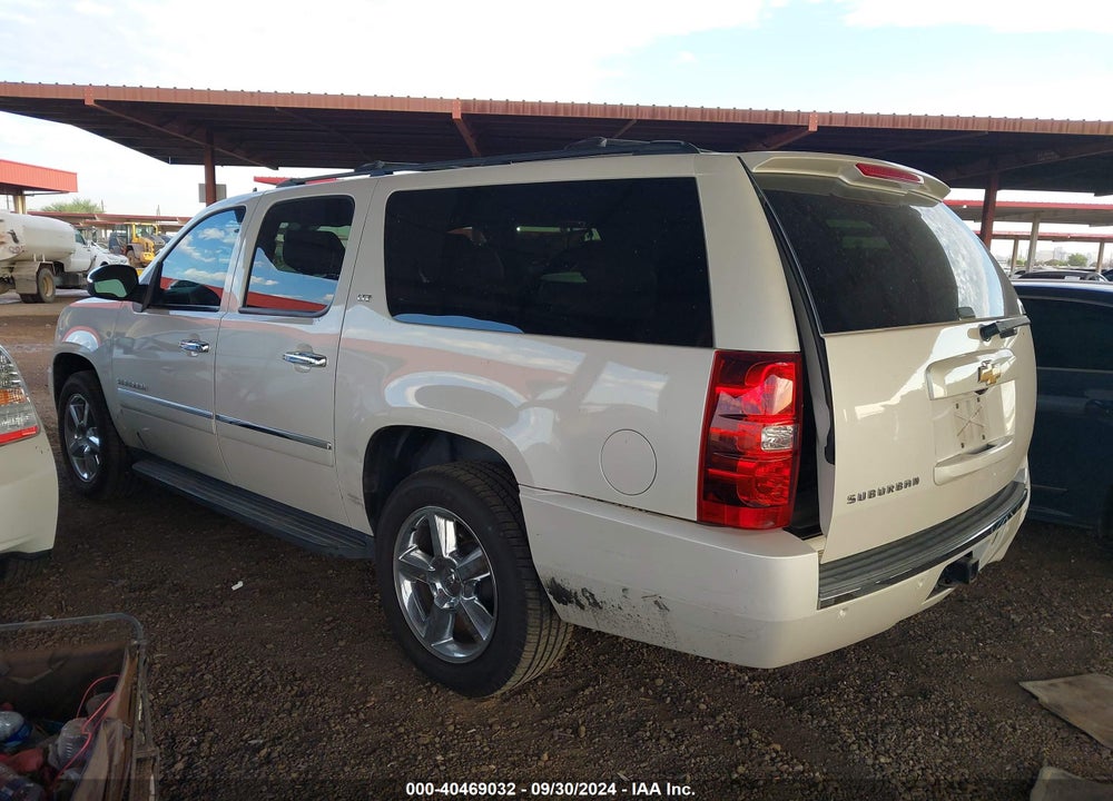 2013 CHEVROLET SUBURBAN 1500 LTZ VIN: 1GNSKKE74DR182427