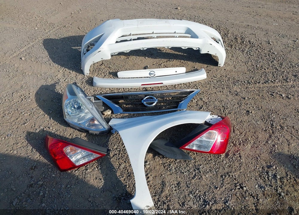 2015 NISSAN VERSA 1.6 SV VIN: 3N1CN7AP0FL892011