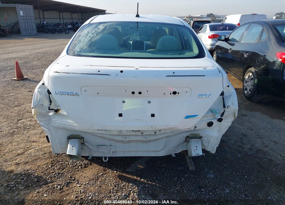 2015 NISSAN VERSA 1.6 SV VIN: 3N1CN7AP0FL892011