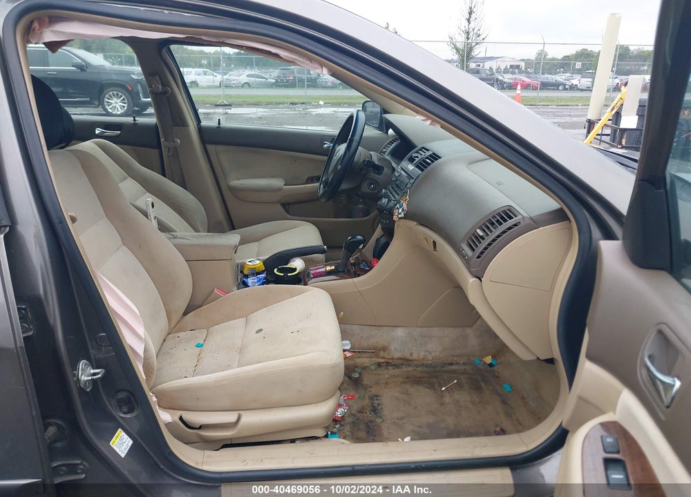 2007 HONDA ACCORD 2.4 EX VIN: 1HGCM56747A031552