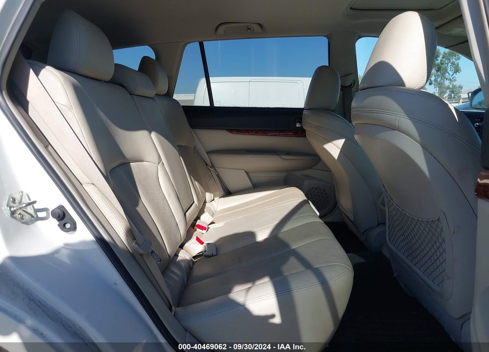 2010 SUBARU OUTBACK 2.5I LIMITED VIN: 4S4BRBKC8A3345886