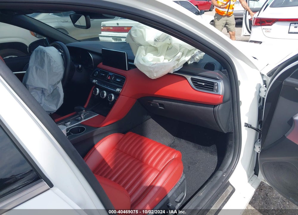 2023 GENESIS G70 2.0T AWD VIN: KMTG34TA6PU111982