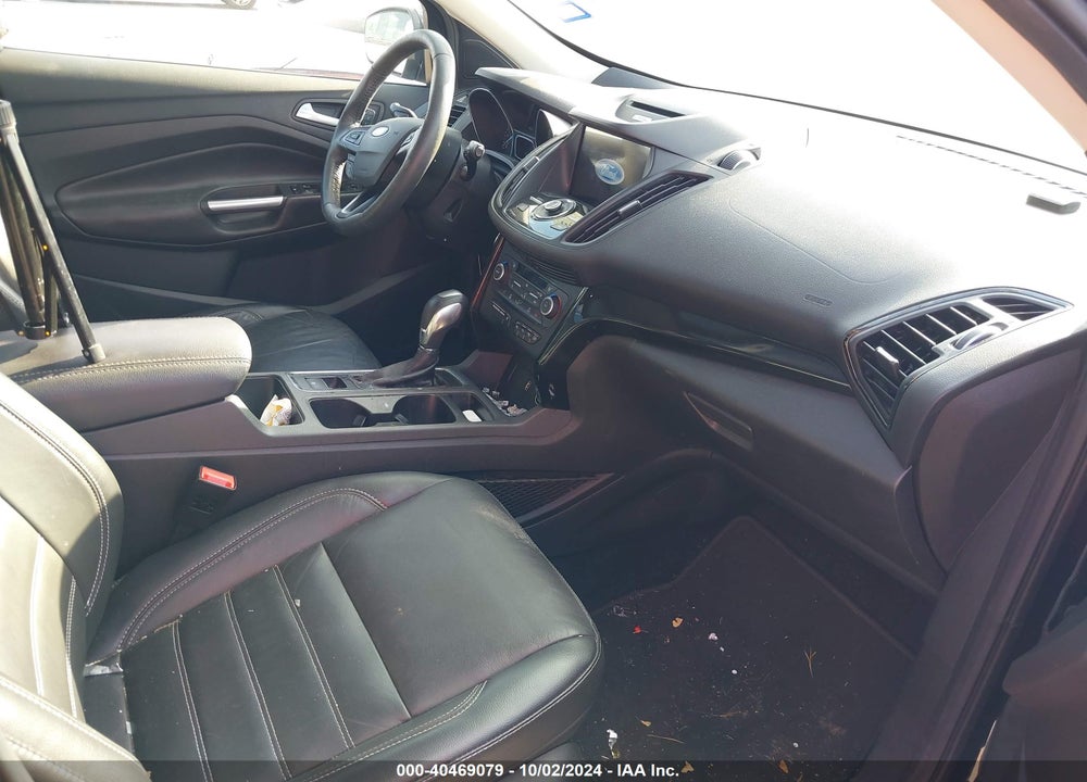 2018 FORD ESCAPE TITANIUM VIN: 1FMCU0J99JUA18162