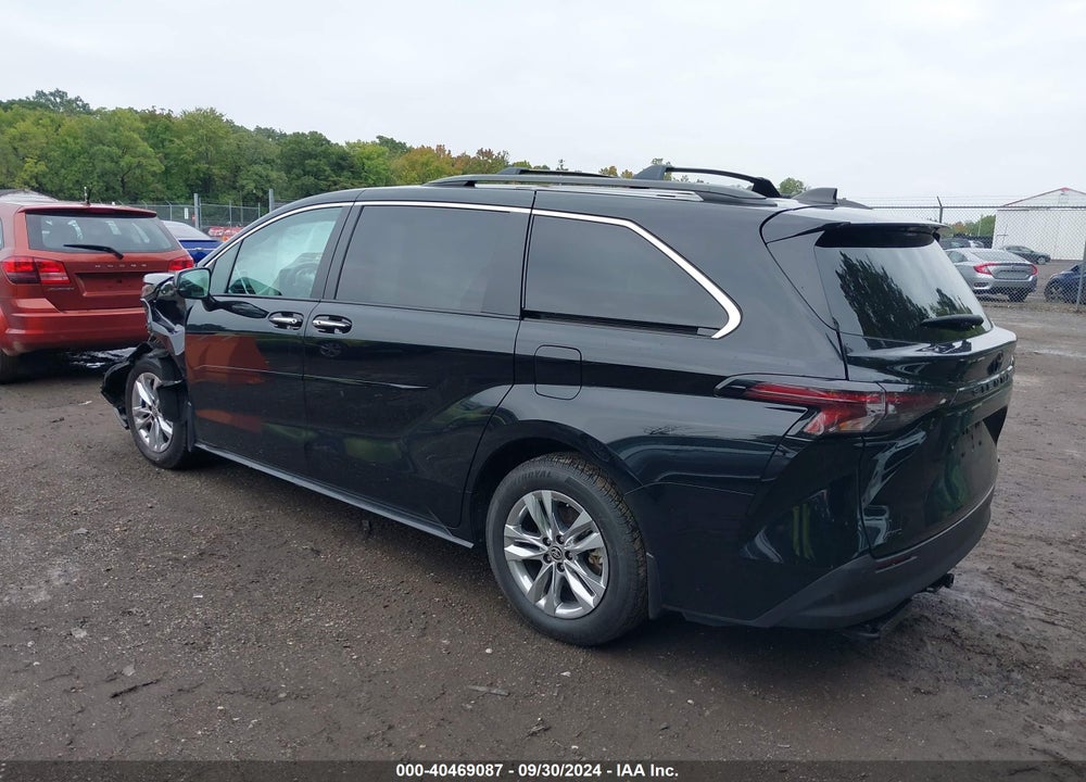 2023 TOYOTA SIENNA WOODLAND EDITION VIN: 5TDCSKFC6PS086460