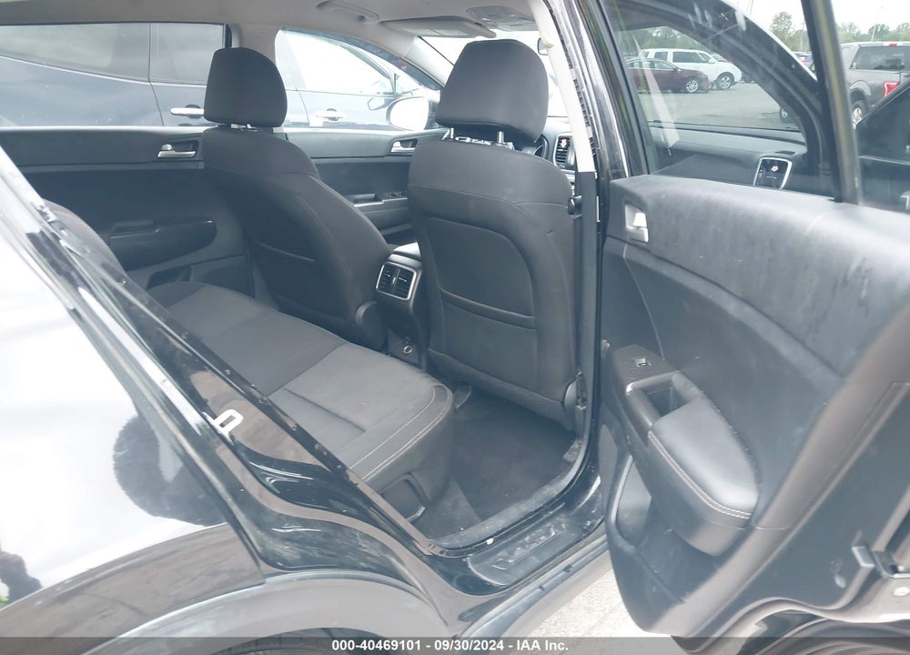 2020 KIA SPORTAGE LX VIN: KNDPM3AC4L7642603