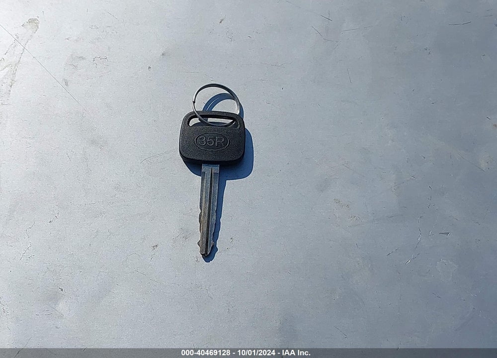 1999 TOYOTA CAMRY LE V6 VIN: JT2BF22K3X0150642