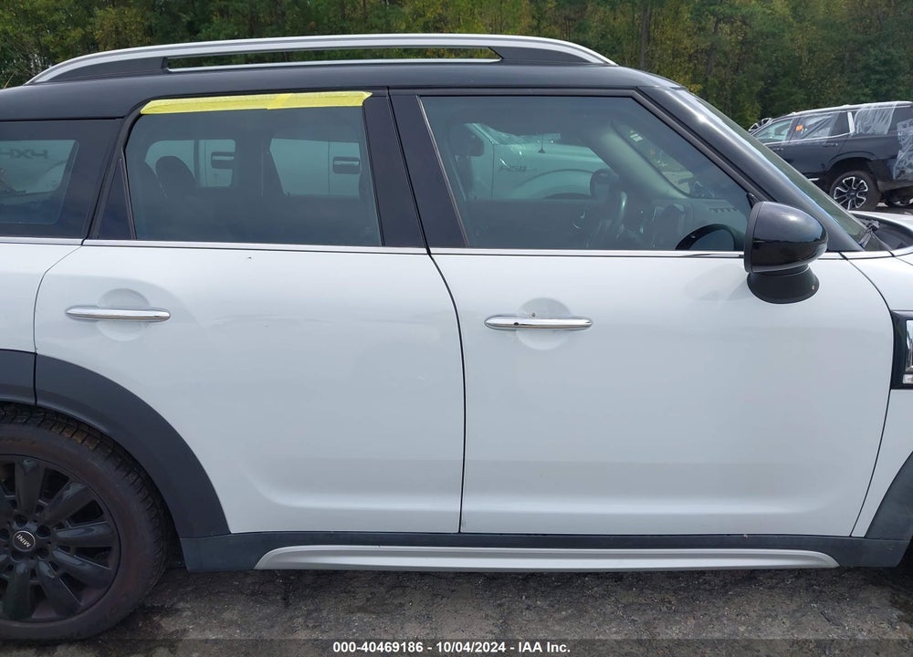 2019 MINI COUNTRYMAN COOPER S VIN: WMZYT3C57K3E97071