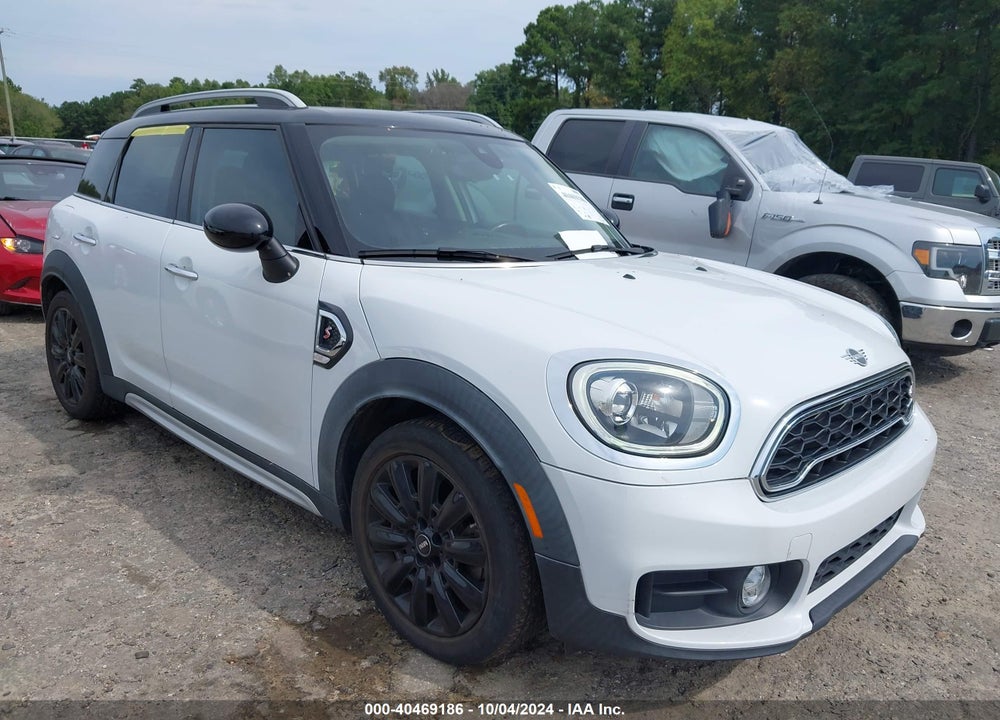2019 MINI COUNTRYMAN COOPER S VIN: WMZYT3C57K3E97071
