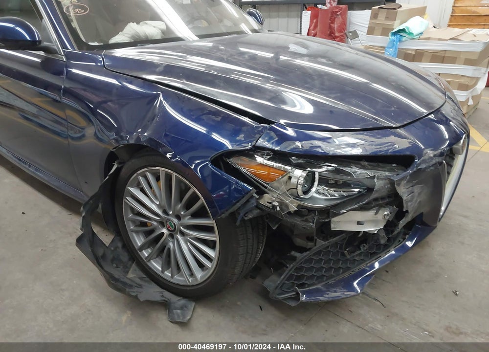 2018 ALFA ROMEO GIULIA TI LUSSO AWD VIN: ZARFAEEN0J7579286