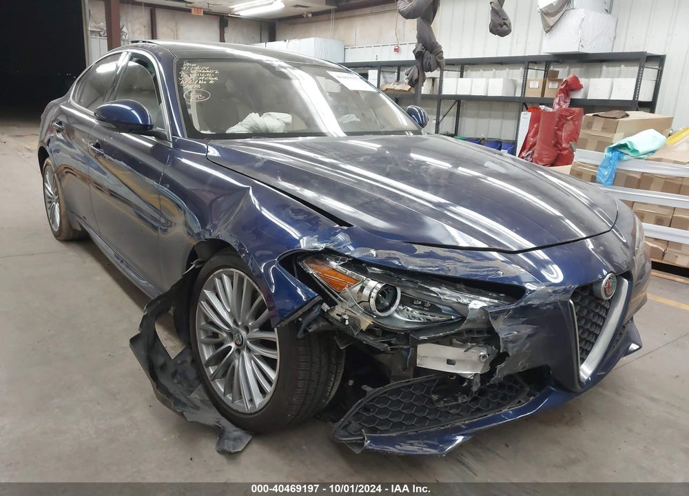 2018 ALFA ROMEO GIULIA TI LUSSO AWD VIN: ZARFAEEN0J7579286