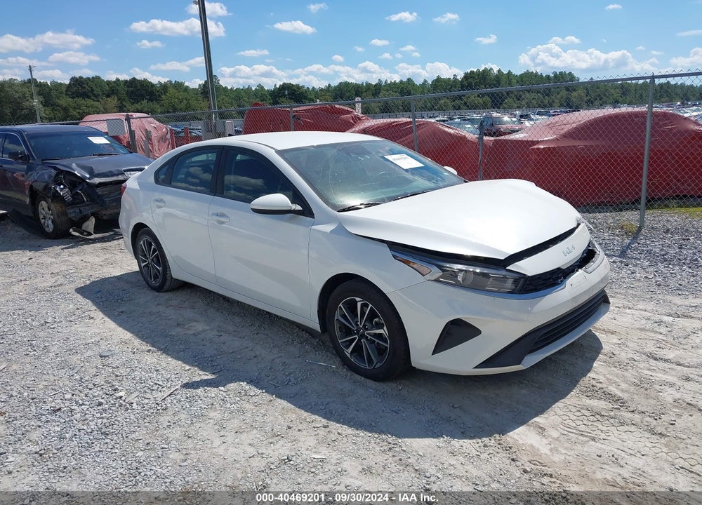 2023 KIA FORTE LXS VIN: 3KPF24AD4PE607680