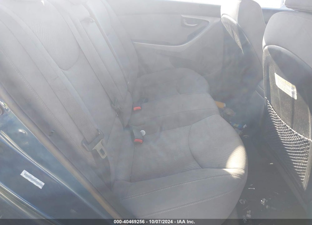 2014 HYUNDAI ELANTRA SE VIN: KMHDH4AEXEU133307