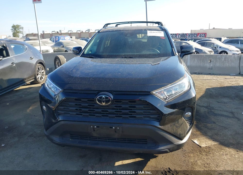 2020 TOYOTA RAV4 XLE VIN: 2T3W1RFV9LW073043