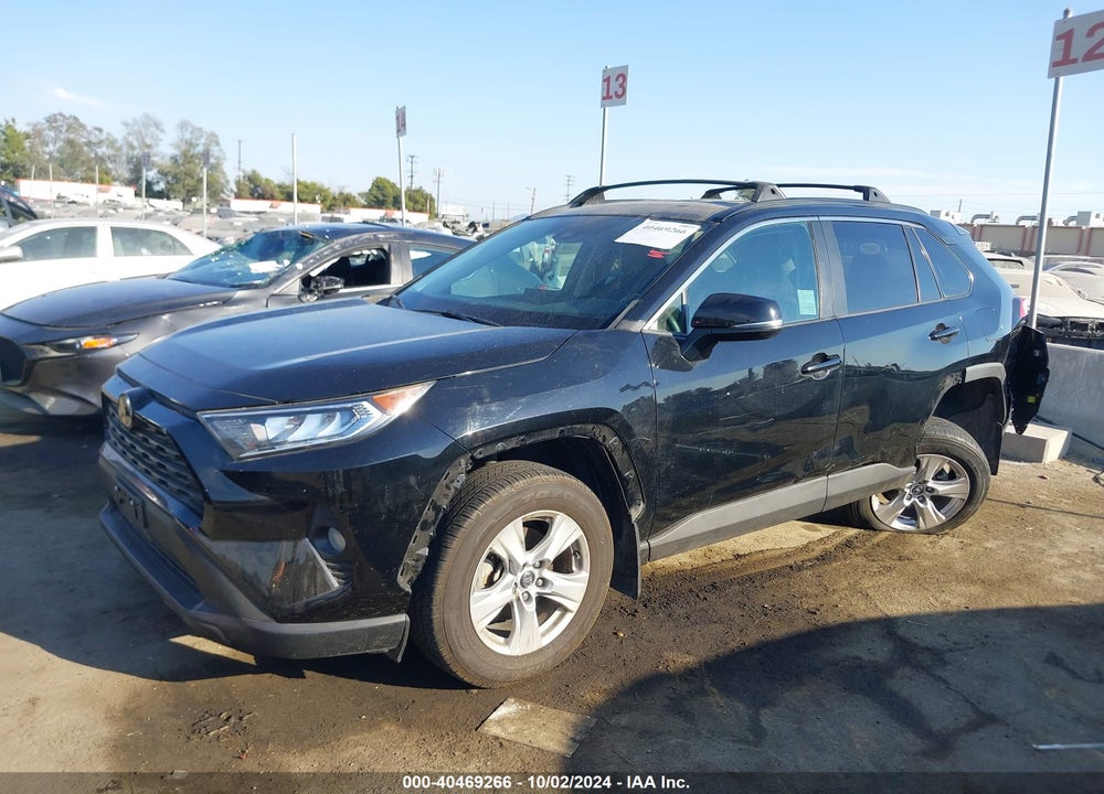 2020 TOYOTA RAV4 XLE VIN: 2T3W1RFV9LW073043
