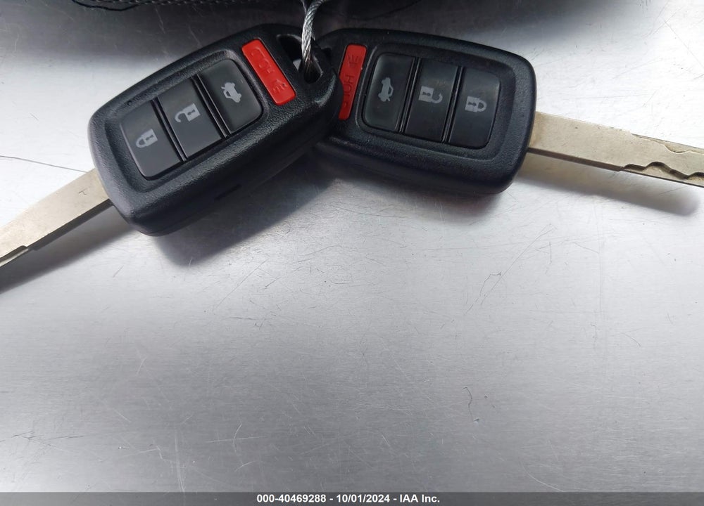 2018 HONDA CIVIC LX VIN: 2HGFC4A54JH303297