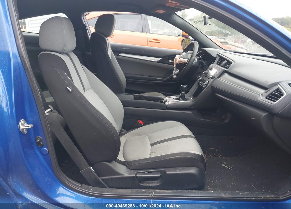 2018 HONDA CIVIC LX VIN: 2HGFC4A54JH303297
