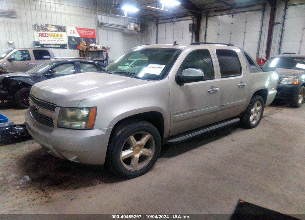2009 CHEVROLET AVALANCHE 1500 LTZ VIN: 3GNFK32029G175949