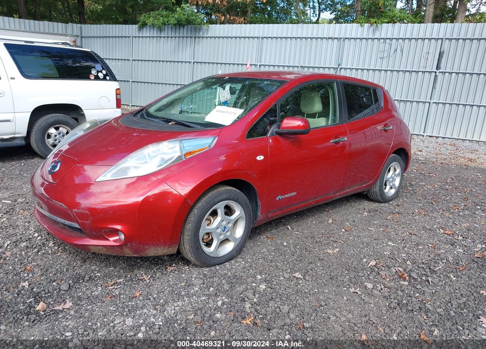 2011 NISSAN LEAF SL VIN: JN1AZ0CP5BT008148