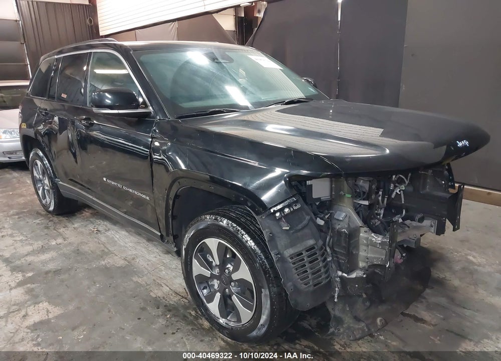 2024 JEEP GRAND CHEROKEE 4XE VIN: 1C4RJYB66RC714523