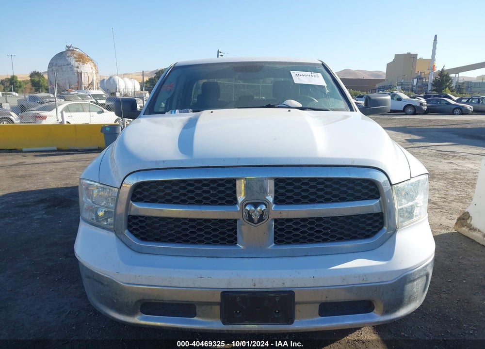 2019 RAM 1500 CLASSIC TRADESMAN 4X4 5'7 BOX VIN: 1C6RR7KM0KS726171
