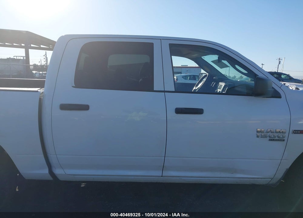 2019 RAM 1500 CLASSIC TRADESMAN 4X4 5'7 BOX VIN: 1C6RR7KM0KS726171